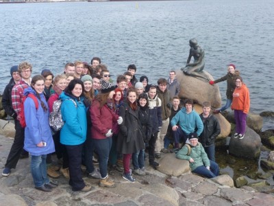 Figure 1. The obligatory mermaid group shot (Image Copyright: J. Grant).